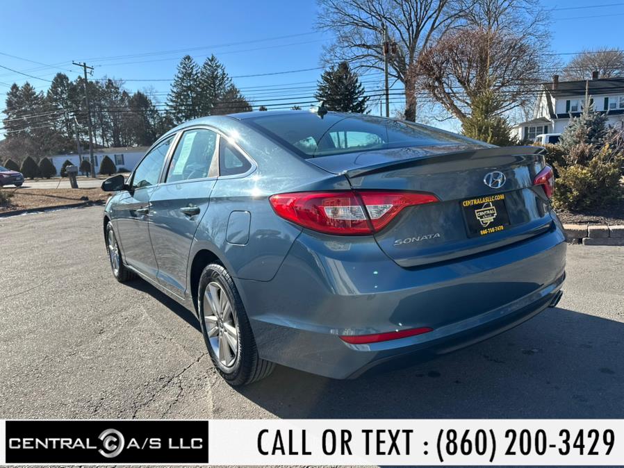 2015 Hyundai Sonata SE photo