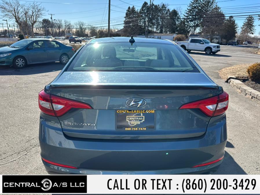 2015 Hyundai Sonata SE photo