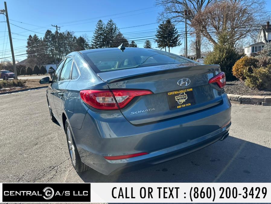 2015 Hyundai Sonata SE photo