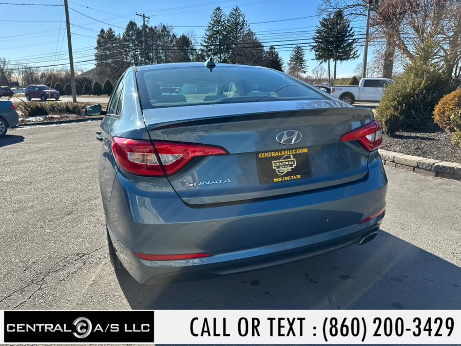 2015 Hyundai Sonata SE photo