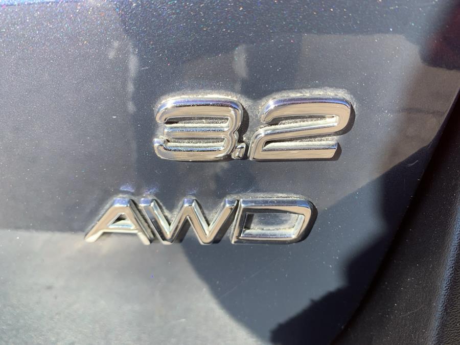 2010 Volvo XC70 3.2 photo