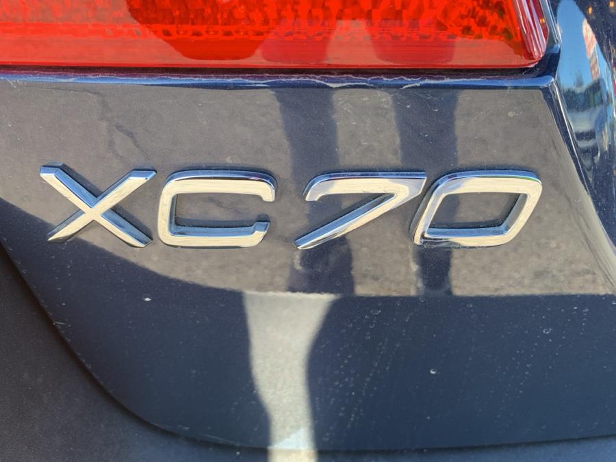2010 Volvo XC70 3.2 photo