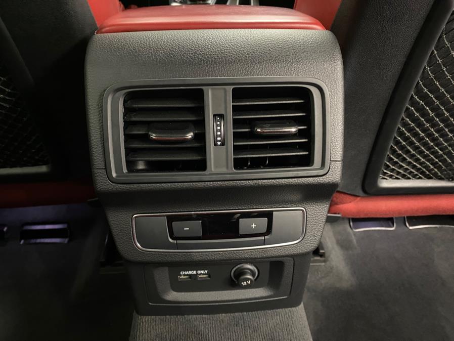 2021 Audi SQ5 Premium Plus 3.0 TFSI quattro photo