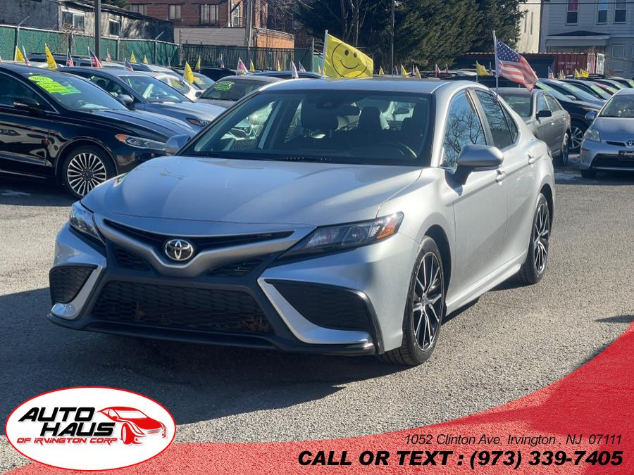 2022 Toyota Camry SE Auto (Natl) photo