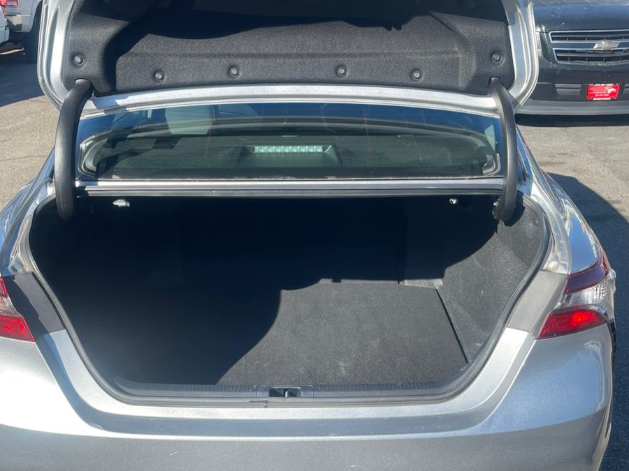 2022 Toyota Camry SE Auto (Natl) photo