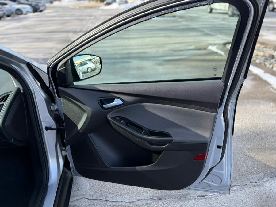 2014 Ford Focus SE photo