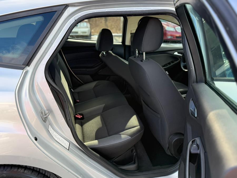 2014 Ford Focus SE photo