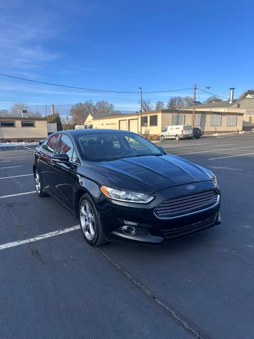 2014 Ford Fusion SE photo