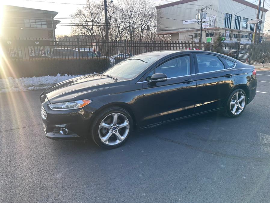 2014 Ford Fusion SE photo