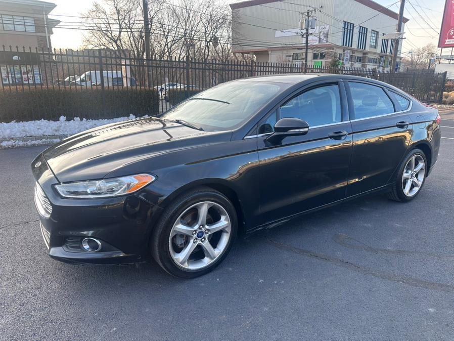 2014 Ford Fusion SE photo