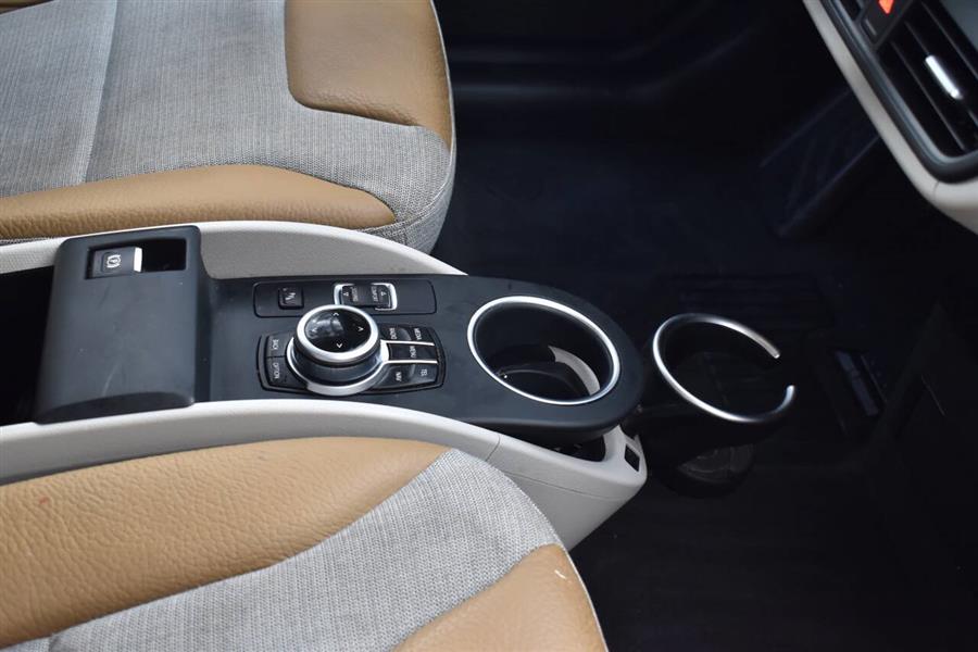 2017 BMW i3 94 Ah 4dr Hatchback photo