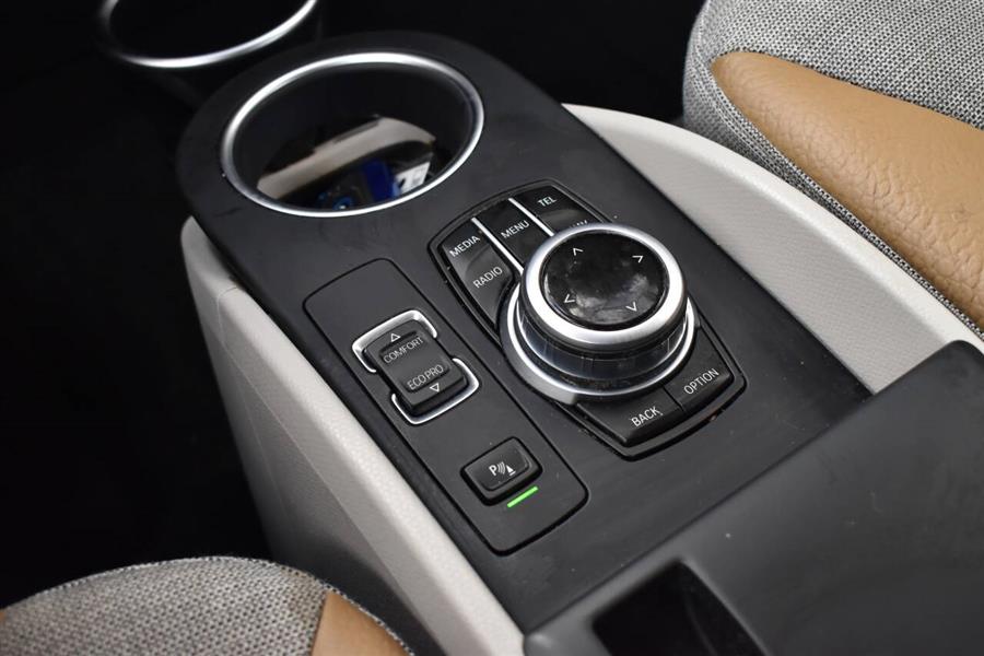 2017 BMW i3 94 Ah 4dr Hatchback photo