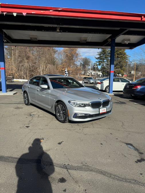 2017 BMW 5-Series 530i xDrive Sedan photo