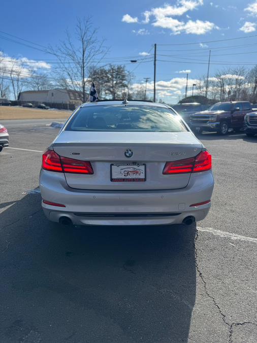 2017 BMW 5-Series 530i xDrive Sedan photo