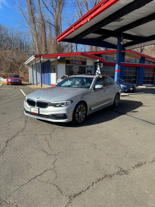 2017 BMW 5-Series 530i xDrive Sedan photo