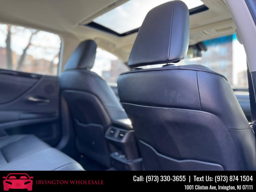 2021 Lexus ES ES photo