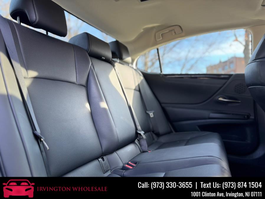 2021 Lexus ES ES photo