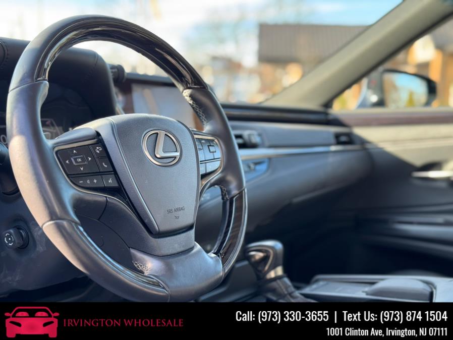 2021 Lexus ES ES photo