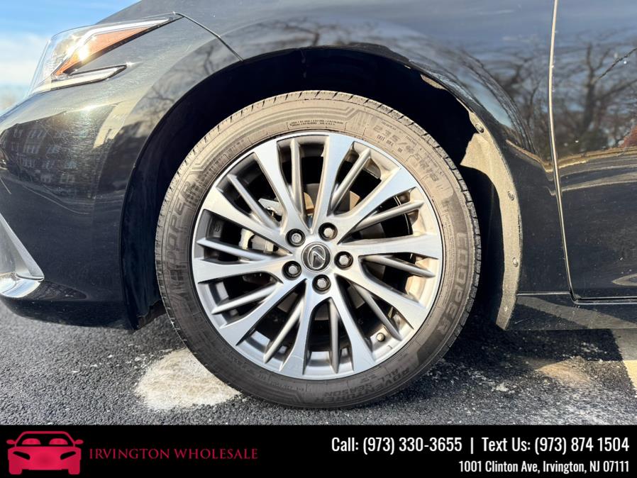 2021 Lexus ES ES photo