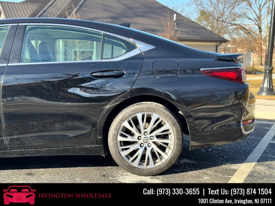 2021 Lexus ES ES photo