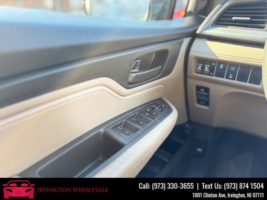 2018 Honda Odyssey EX Auto photo