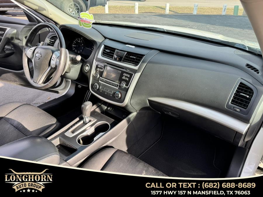 2017 Nissan Altima 2017.5 2.5 SR Sedan photo