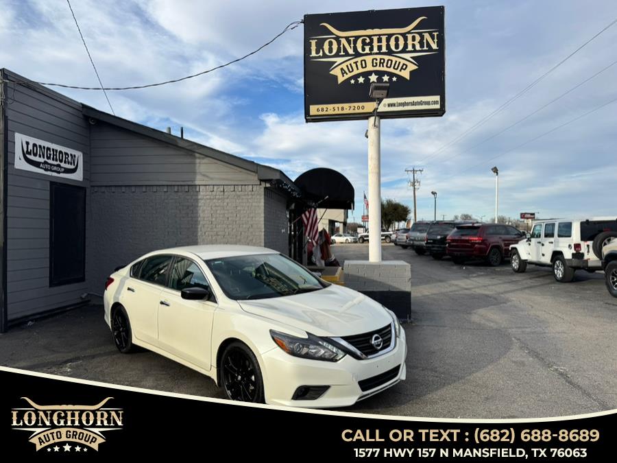 2017 Nissan Altima 2017.5 2.5 SR Sedan photo