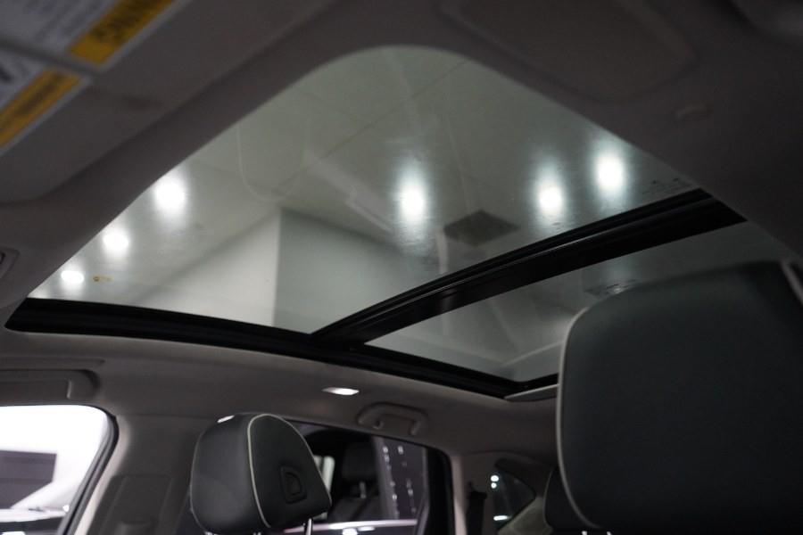 2022 Acura RDX w/Advance Package photo