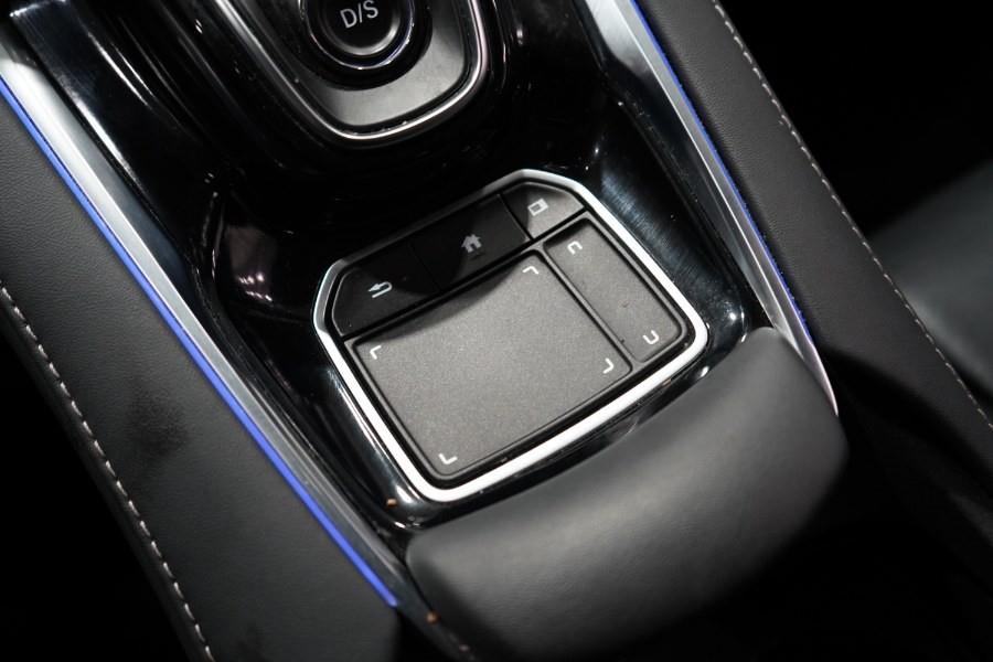 2022 Acura RDX w/Advance Package photo