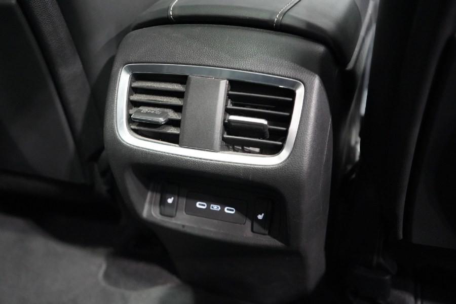 2022 Acura RDX w/Advance Package photo