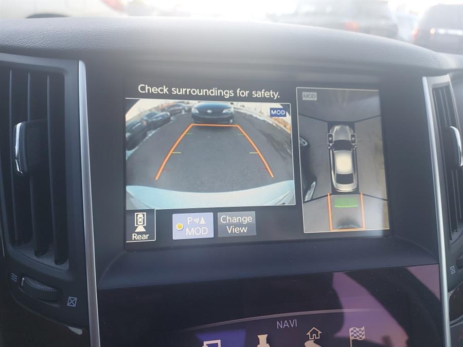 2014 Infiniti Q50 photo