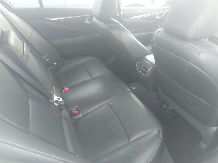 2014 Infiniti Q50 photo