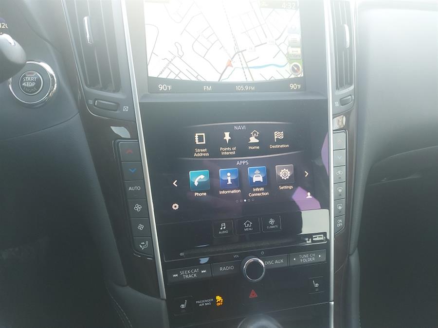2014 Infiniti Q50 photo