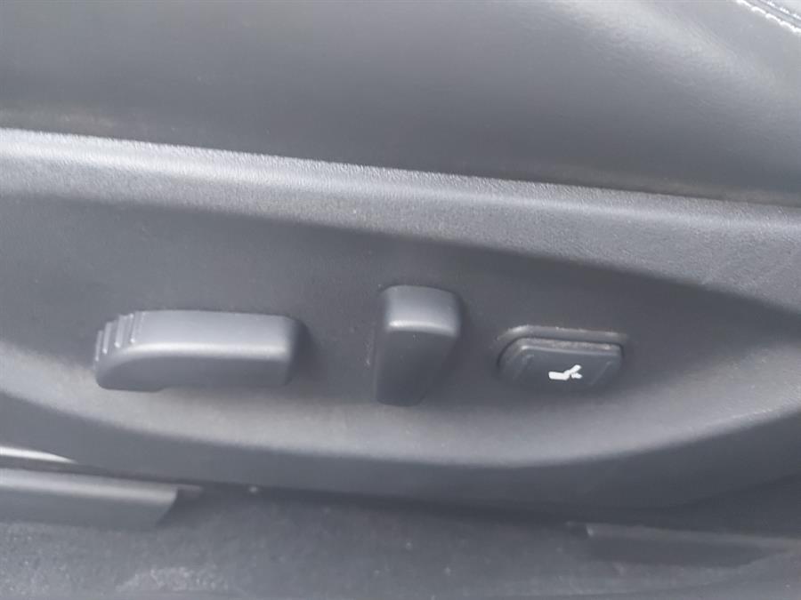 2014 Infiniti Q50 photo