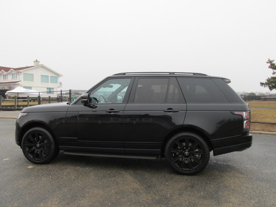 2018 Land Rover Range Rover V8 Supercharged SWB photo