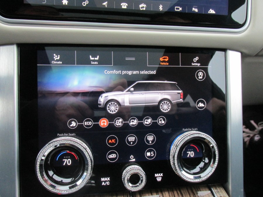 2018 Land Rover Range Rover V8 Supercharged SWB photo