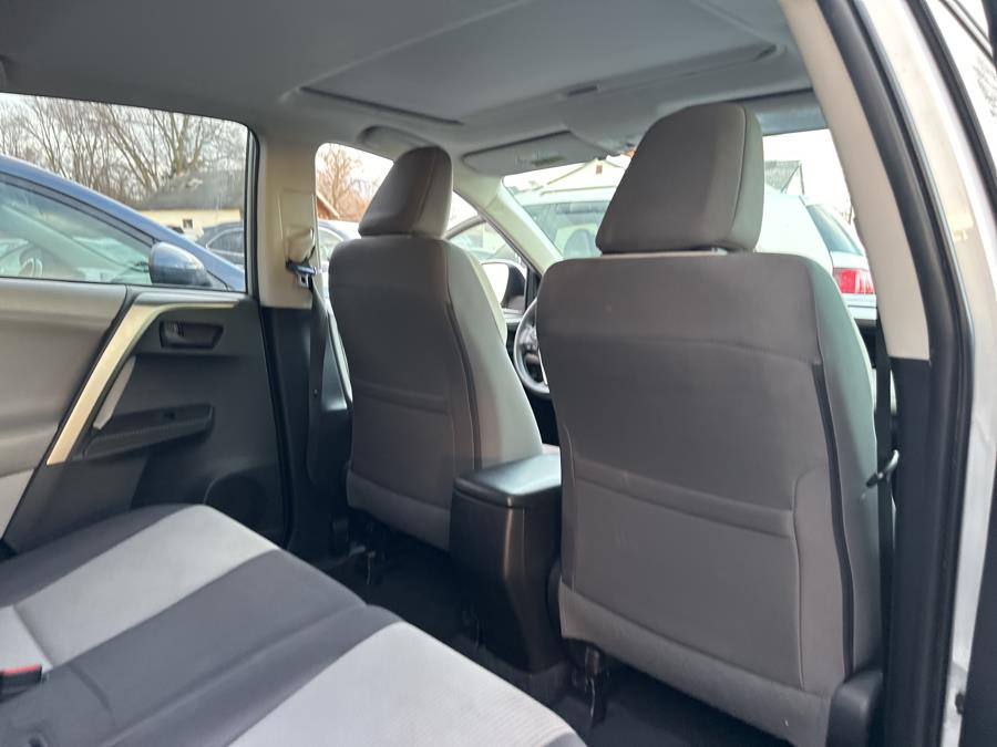 2013 Toyota RAV4 XLE photo