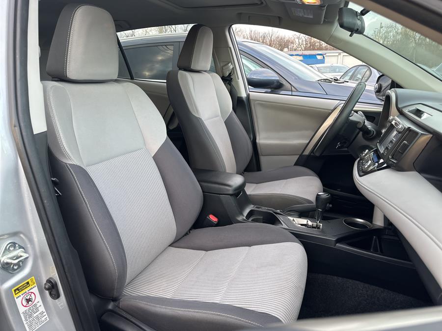 2013 Toyota RAV4 XLE photo