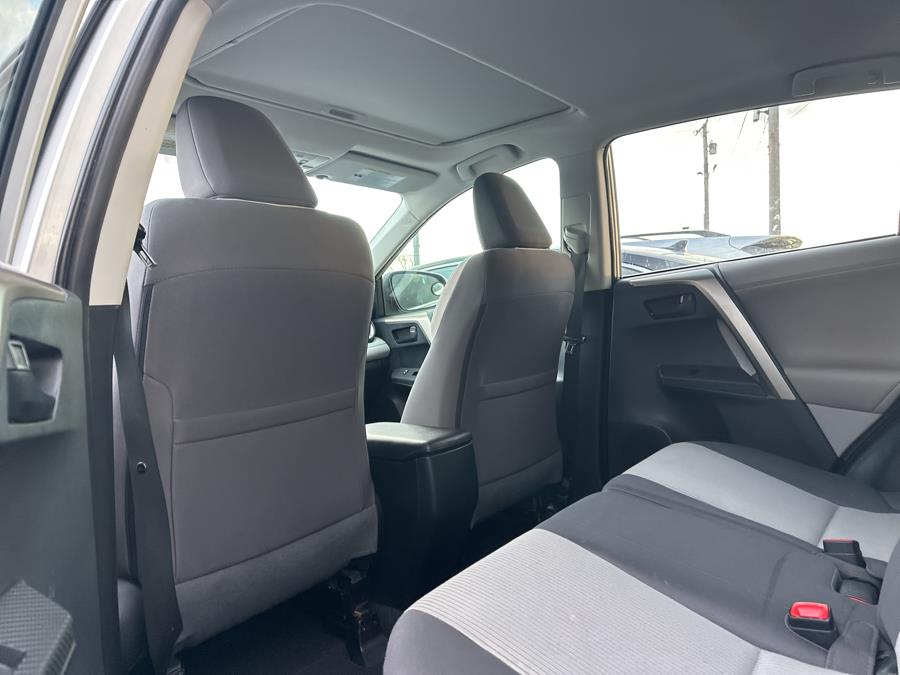 2013 Toyota RAV4 XLE photo