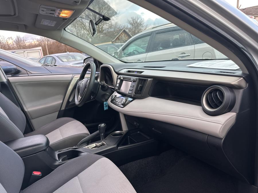 2013 Toyota RAV4 XLE photo