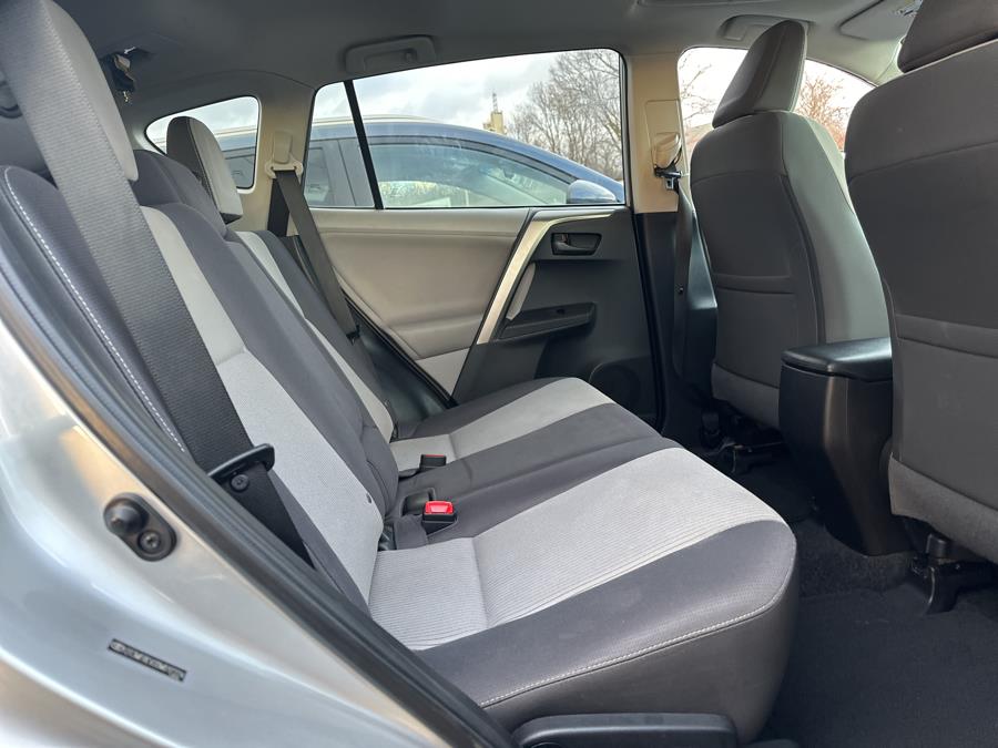2013 Toyota RAV4 XLE photo