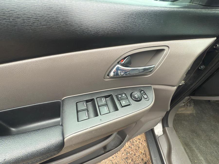 2015 Honda Odyssey 5dr EX-L photo