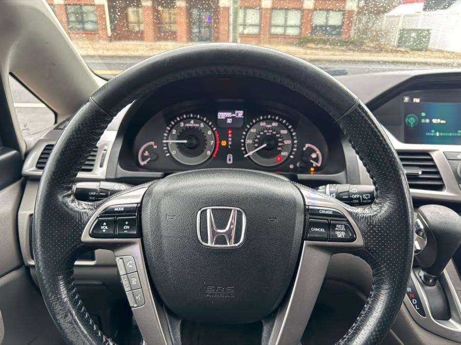 2015 Honda Odyssey 5dr EX-L photo