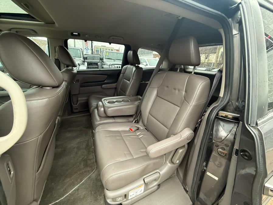 2015 Honda Odyssey 5dr EX-L photo