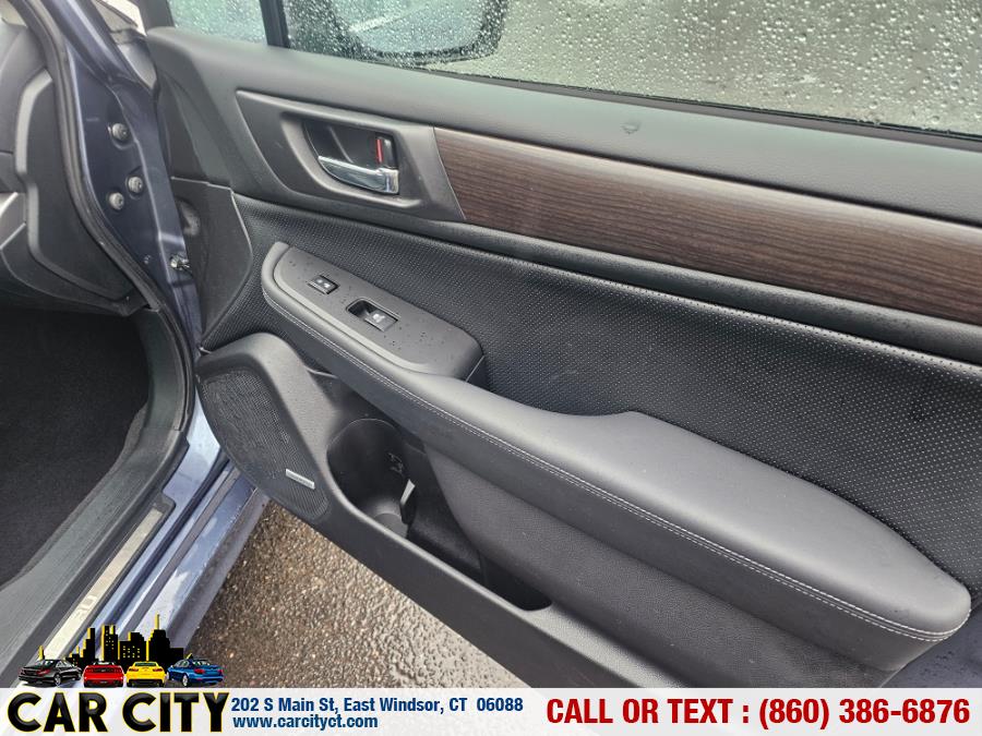 2016 Subaru Legacy 4dr Sdn 2.5i Limited PZEV photo