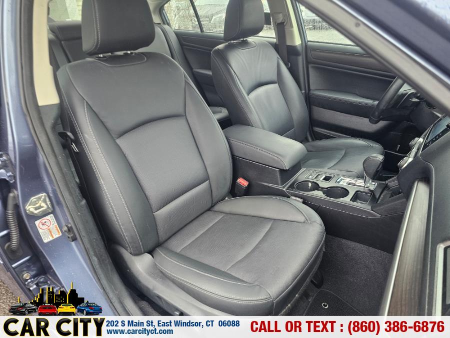 2016 Subaru Legacy 4dr Sdn 2.5i Limited PZEV photo