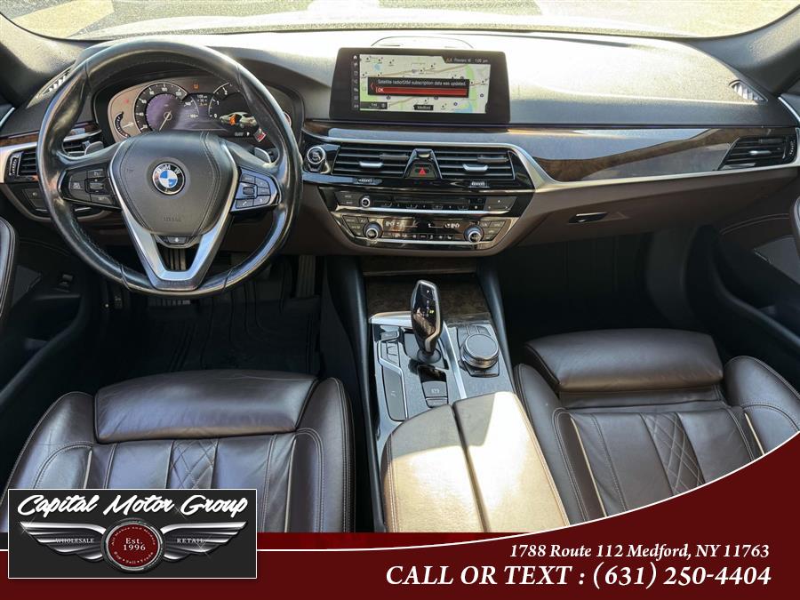 2018 BMW 5-Series 530i xDrive Sedan photo