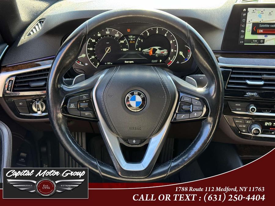 2018 BMW 5-Series 530i xDrive Sedan photo