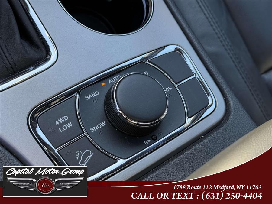 2019 Jeep Grand Cherokee Limited 4x4 photo
