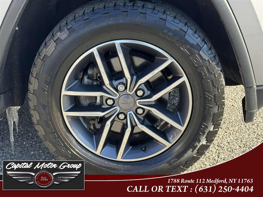 2019 Jeep Grand Cherokee Limited 4x4 photo